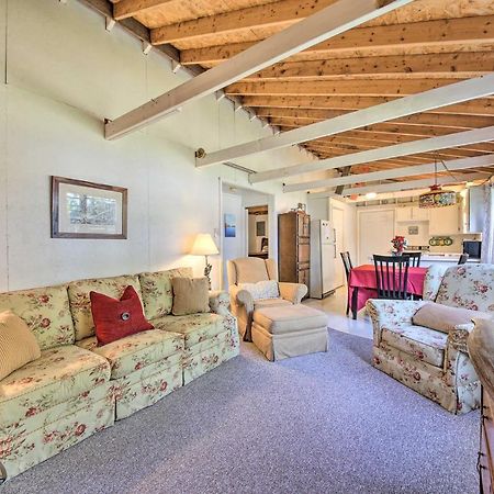 Rustic Retreat Across From Lake Family Friendly! Union Экстерьер фото
