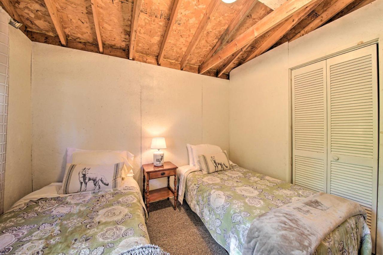 Rustic Retreat Across From Lake Family Friendly! Union Экстерьер фото